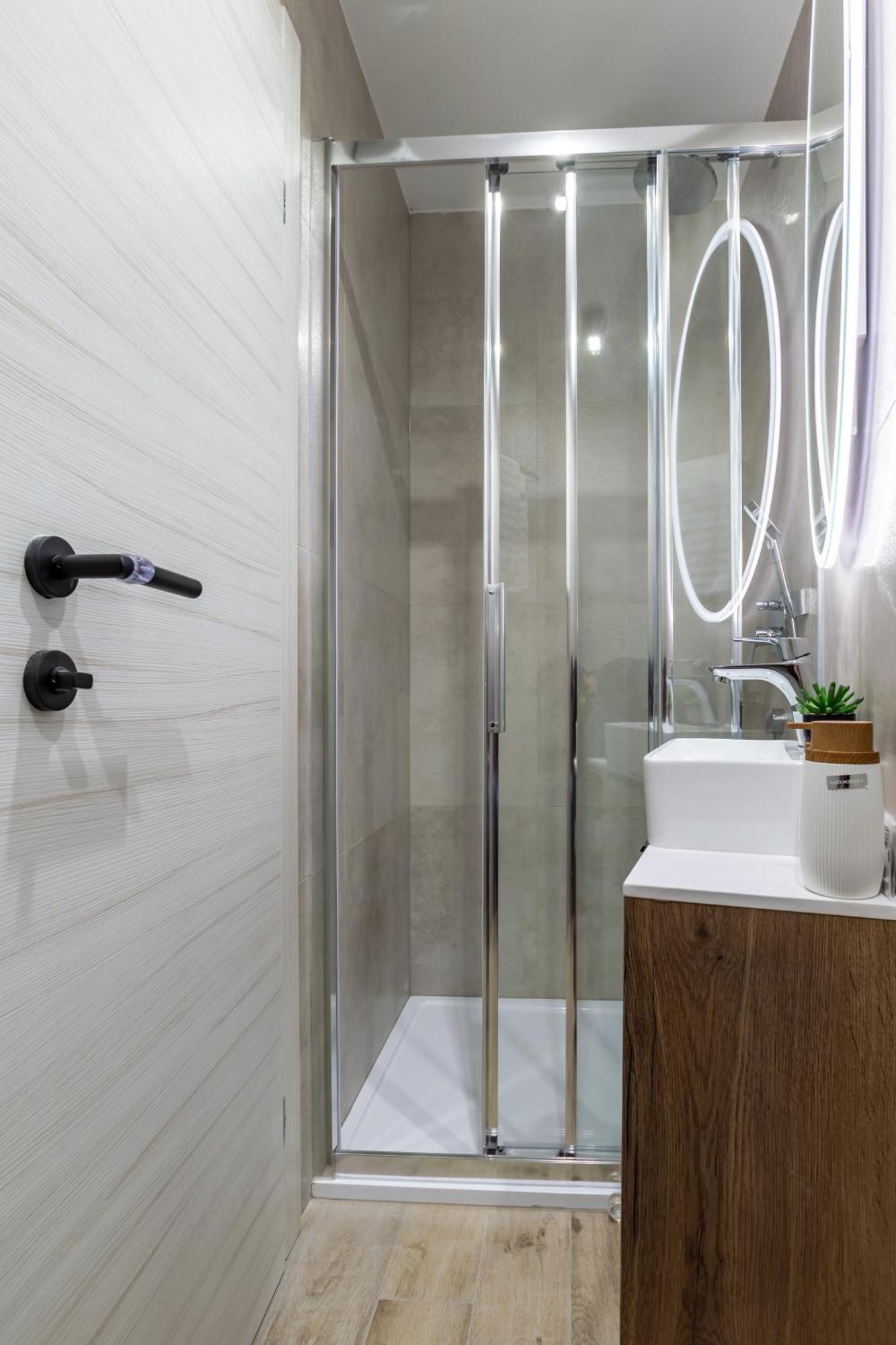 Luxury Lifestyle Rooms Split Exterior foto